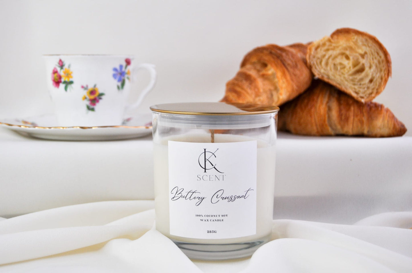 Buttery Croissant Coconut Soy Wax Candle – 285g